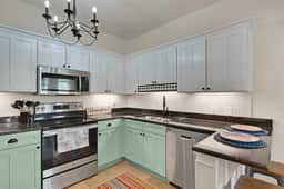 2 Bed condo on 30A! Pool Less than 1 Mile to the Beach!