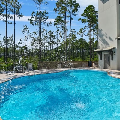 Modern 1BR in Pinewood 30A - Pool & 2 Bikes