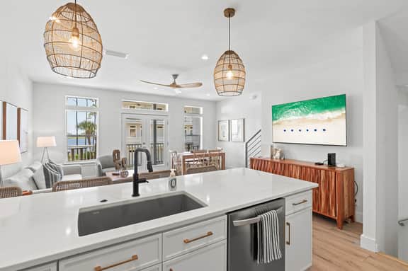 Gulf Views, Golf Cart 7th Night Free!