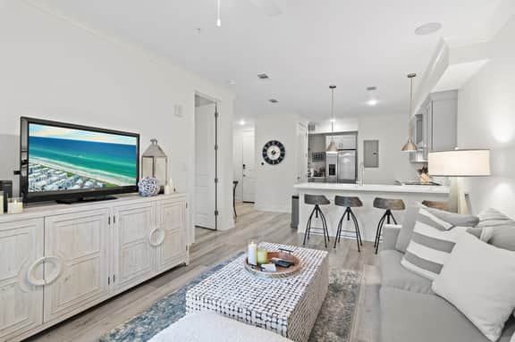 Modern 1BR in Pinewood 30A - Pool & 2 Bikes