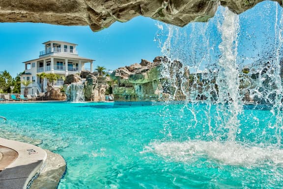 Golf Cart - Bikes - Arcade Games - Resort Pool